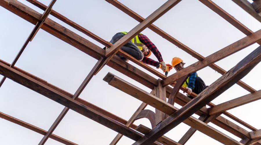 Expert tile roof repair services in Miami, FL